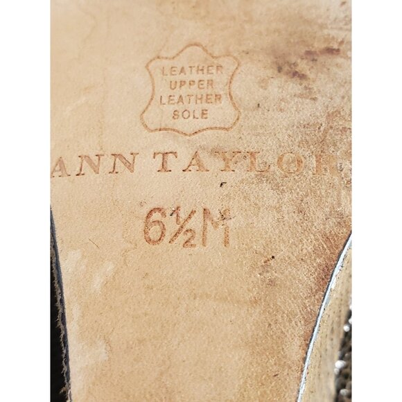 ANN TAYLOR Brown Suede Wedges 6.5M - Picture 10 of 13